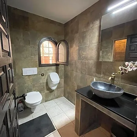 Pensión Vista 4*