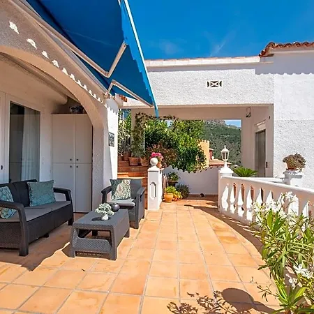 Гостьовий будинок Vista 4*