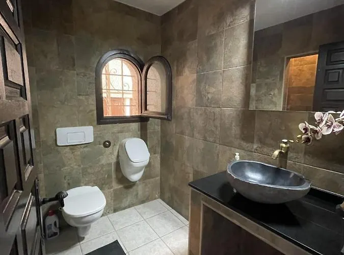 Vista Guest house 4*